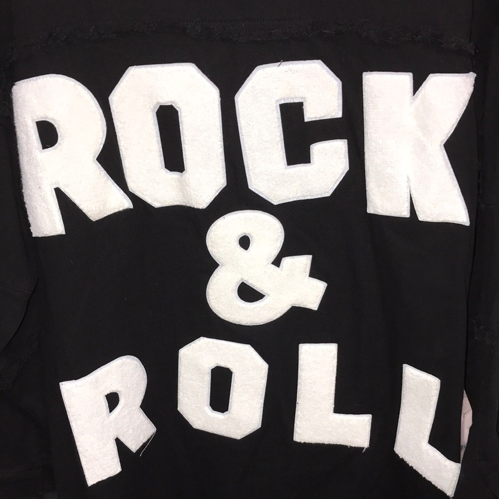 Black Frayed Button-Up Shacket - Picture 3 of 3